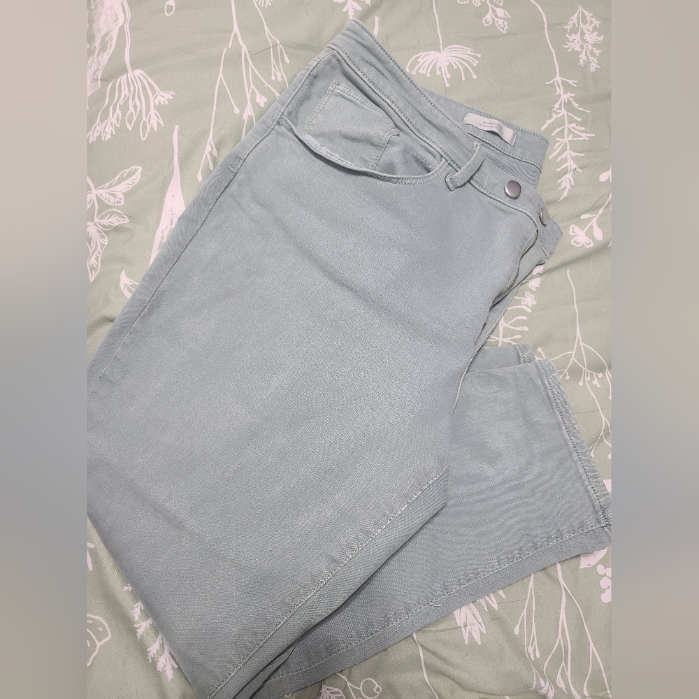 Light Green stretchy ankle jeans from Universal Thread size 18